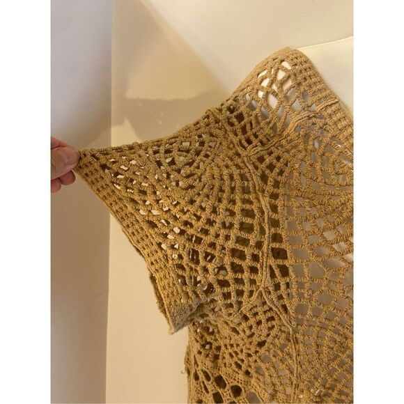 Cato 18/20w plus tan crochet top rn#37080 - Picture 2 of 7
